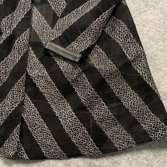 Leather Band‎ Collar Womens 1X Silver Embroidery Mid Length Coat - Picture 3 of 8